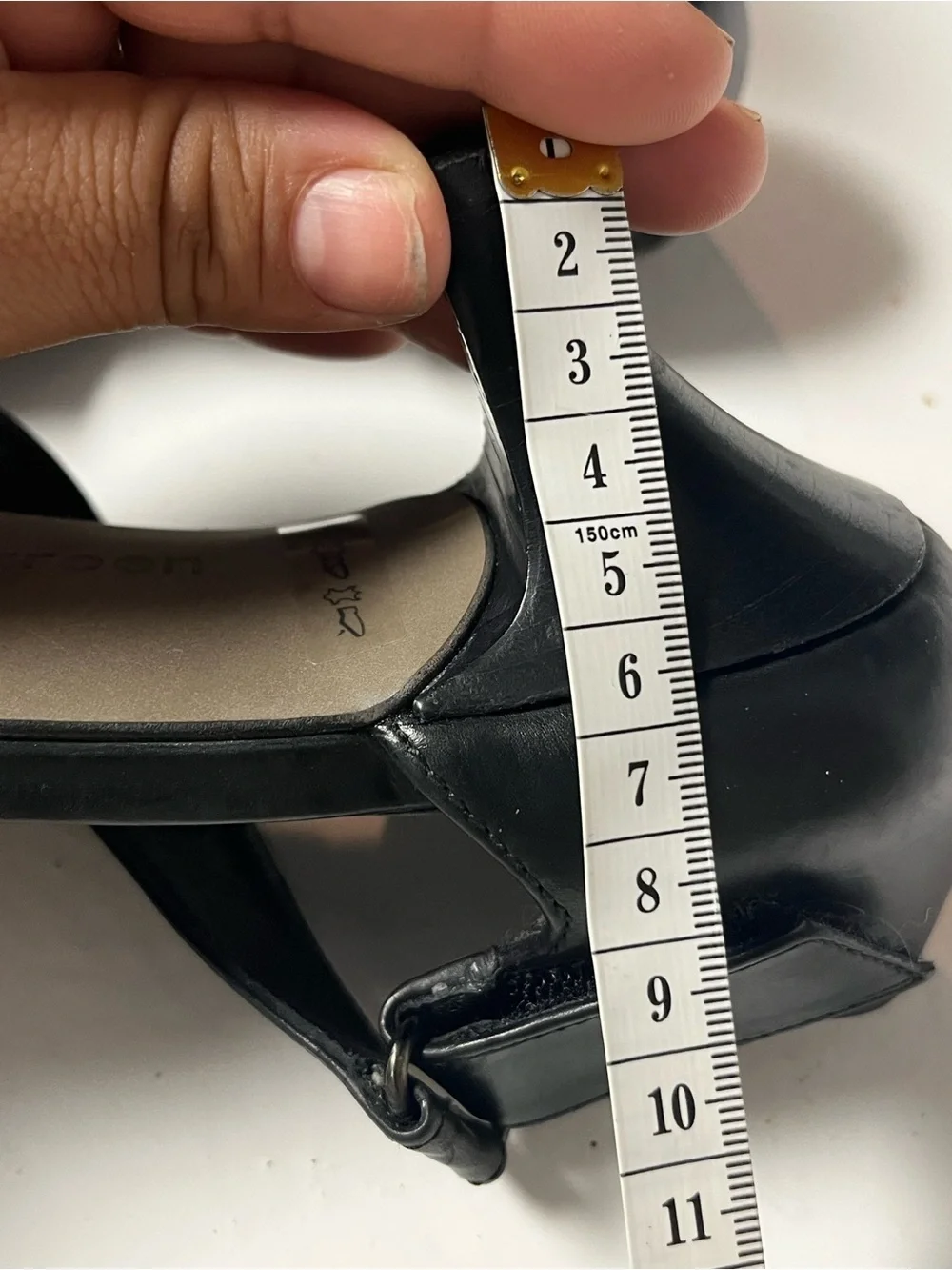 Paul Green Black Cross-Strap Pointed-Toe Pumps